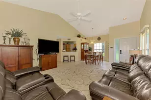 6546 Fairway Gardens Dr, Bradenton, FL 34203 - Photo 11