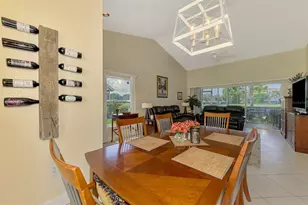 6546 Fairway Gardens Dr, Bradenton, FL 34203 - Photo 11