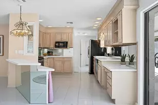 2321 Goya Dr, Nokomis, FL 34275 - Photo 13