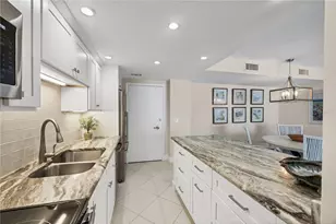 1212 Benjamin Franklin Dr, Sarasota, FL 34236 - Photo 13