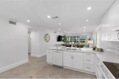 4390 Exeter Drive #206, Longboat Key, FL 34228 - Photo 15