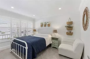 4390 Exeter Dr, Longboat Key, FL 34228 - Photo 21