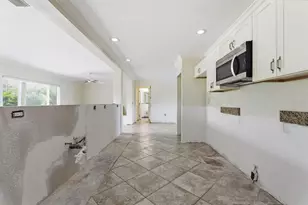 229 Stratford Rd, Englewood, FL 34223 - Photo 17