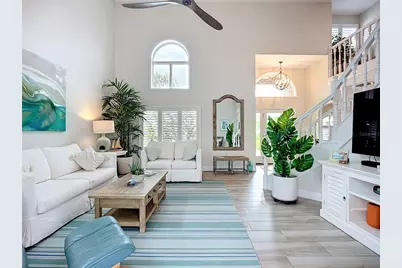 620 North Point Drive, Holmes Beach, FL 34217 - Photo 9