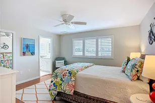 620 North Point Dr, Holmes Beach, FL 34217 - Photo 41