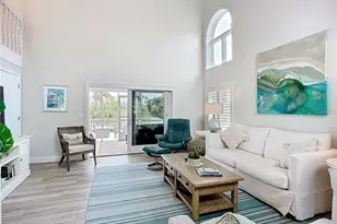 620 North Point Dr, Holmes Beach, FL 34217 - Photo 7