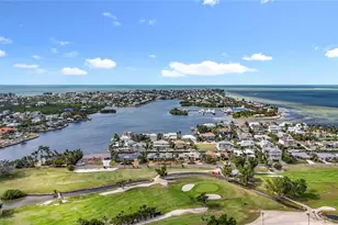 620 North Point Dr, Holmes Beach, FL 34217 - Photo 73