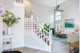 620 North Point Dr, Holmes Beach, FL 34217 - Photo 5