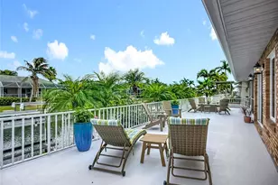 620 North Point Dr, Holmes Beach, FL 34217 - Photo 51