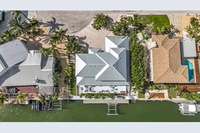 620 North Point Drive, Holmes Beach, FL 34217 - Photo 63