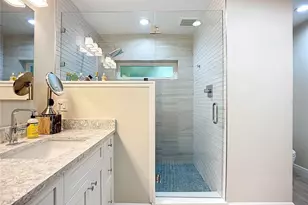 620 North Point Dr, Holmes Beach, FL 34217 - Photo 35