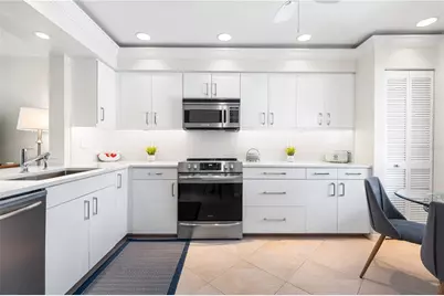 6101 34th Street W #16G, Bradenton, FL 34210 - Photo 5