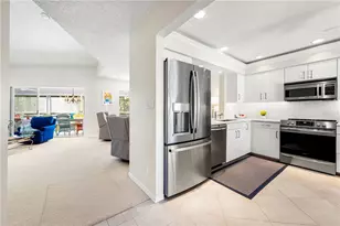 6101 34th Street W, Bradenton, FL 34210 - Photo 5