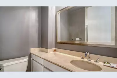 415 L Ambiance Drive #B202, Longboat Key, FL 34228 - Photo 21