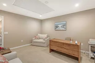 2367 Harbour Oaks Dr, Longboat Key, FL 34228 - Photo 29