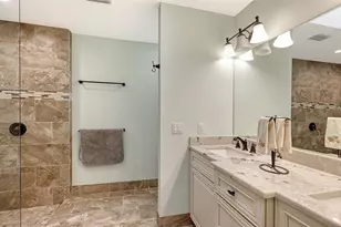 2367 Harbour Oaks Dr, Longboat Key, FL 34228 - Photo 19