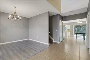 7427 61st St E, Palmetto, FL 34221 - Photo 5