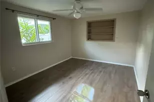 2380 Bay St, Sarasota, FL 34237 - Photo 7