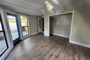 2380 Bay St, Sarasota, FL 34237 - Photo 15