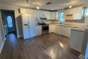 2380 Bay St, Sarasota, FL 34237 - Photo 5