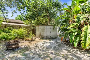 2380 Bay St, Sarasota, FL 34237 - Photo 35