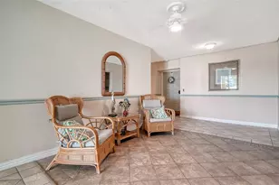 199 Whispering Sands Dr, Sarasota, FL 34242 - Photo 7