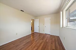 5321 Foxwood Dr, Sarasota, FL 34232 - Photo 21