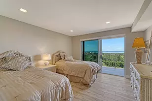 2295 Gulf of Mexico Dr, Longboat Key, FL 34228 - Photo 27