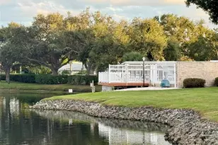 4683 Winston Ln N, Sarasota, FL 34235 - Photo 9