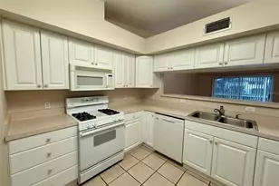 4683 Winston Ln N, Sarasota, FL 34235 - Photo 39