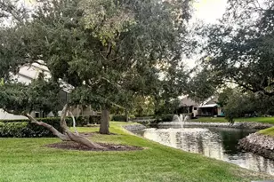 4683 Winston Ln N, Sarasota, FL 34235 - Photo 57