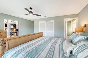 5569 Contento Dr, Sarasota, FL 34242 - Photo 37