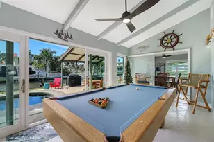 5569 Contento Dr, Sarasota, FL 34242 - Photo 15