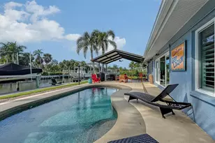 5569 Contento Dr, Sarasota, FL 34242 - Photo 49