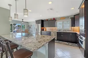 5569 Contento Dr, Sarasota, FL 34242 - Photo 25