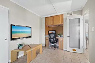 2850 Gulf of Mexico Dr, Longboat Key, FL 34228 - Photo 17