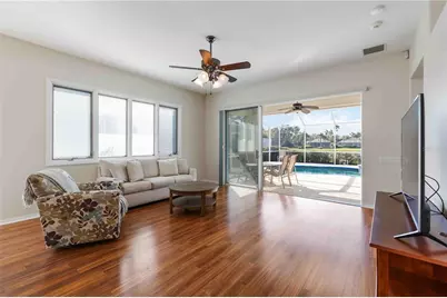 8610 53rd Place E, Bradenton, FL 34211 - Photo 13