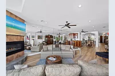 340 Gulf Of Mexico Drive #112, Longboat Key, FL 34228 - Photo 19