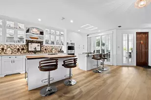 340 Gulf of Mexico Dr, Longboat Key, FL 34228 - Photo 3