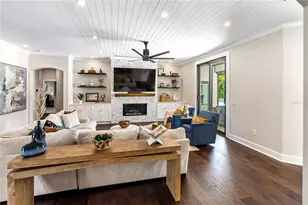 18702 69th Ave E, Bradenton, FL 34211 - Photo 7