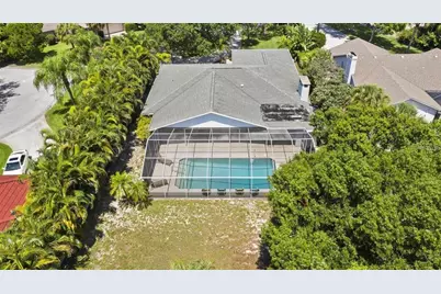 1895 Buccaneer Circle, Sarasota, FL 34231 - Photo 31