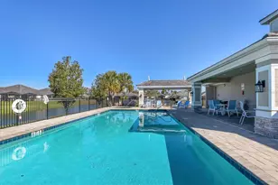 2985 Trustee Ave, Sarasota, FL 34243 - Photo 35