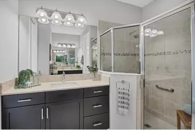 2985 Trustee Avenue, Sarasota, FL 34243 - Photo 17