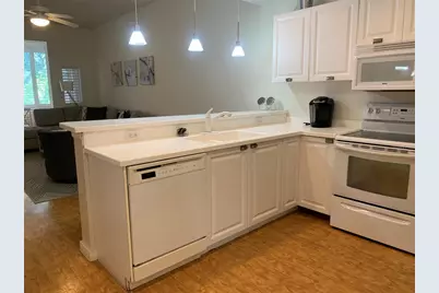 3605 54th Drive W #103, Bradenton, FL 34210 - Photo 5