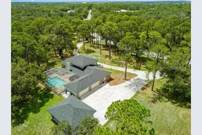 7401 S Gator Creek Boulevard, Sarasota, FL 34241 - Photo 43