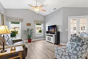 4124 Rosas Ave, Sarasota, FL 34233 - Photo 5