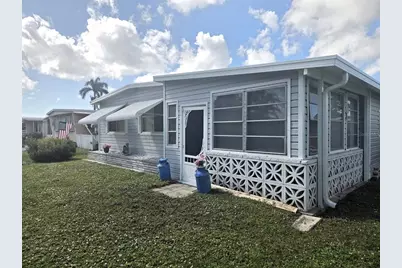 7 White Oak Terrace, Sarasota, FL 34237 - Photo 5