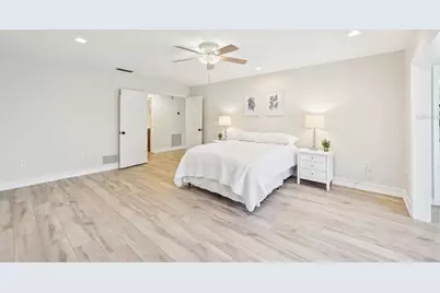 3880 Wilshire Circle #28, Sarasota, FL 34238 - Photo 25