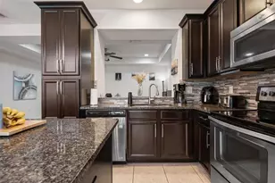 12170 Trailhead Dr, Bradenton, FL 34211 - Photo 9