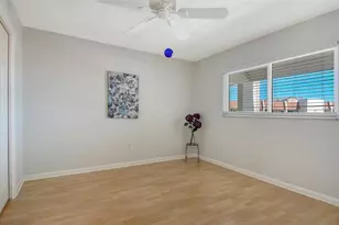 260 Santa Maria St, Venice, FL 34285 - Photo 5